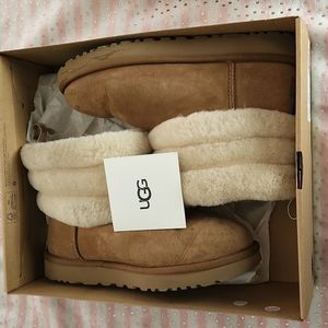 UGG W FLUFF MINI QUILTED SIZE 8